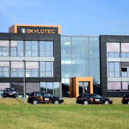 SKYLOTEC eröffnet neues Verwaltungsgebäude in Neuwied